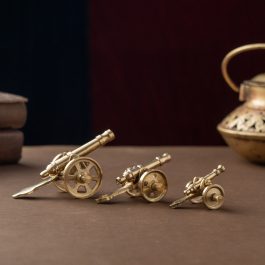 Brass Miniature Cannon Set – Handcrafted Decorative Showpiece (Set of 3)